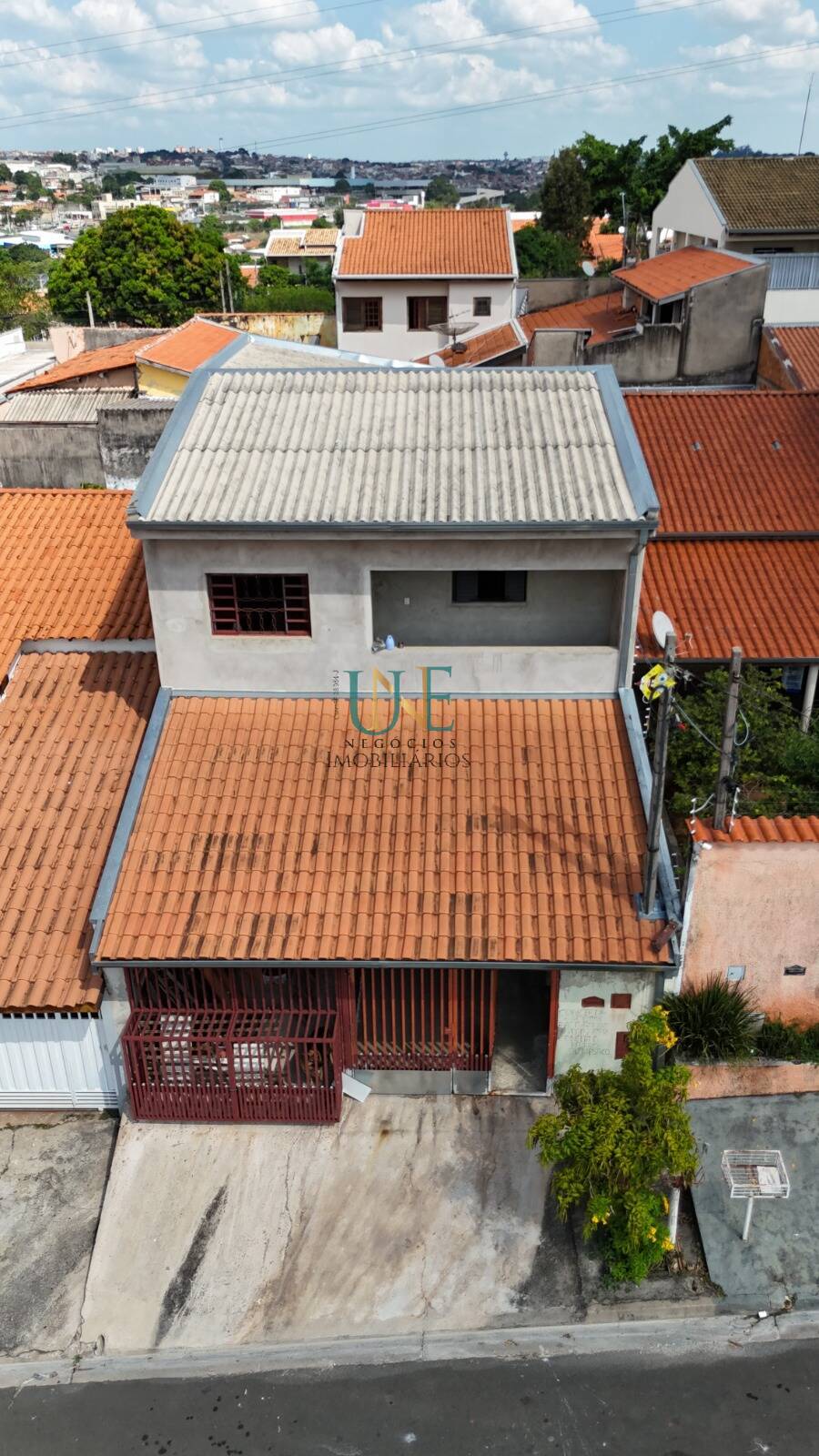 Oportunidade Única no Jardim Ouro Preto: Duas Casas pelo Preço de Uma!